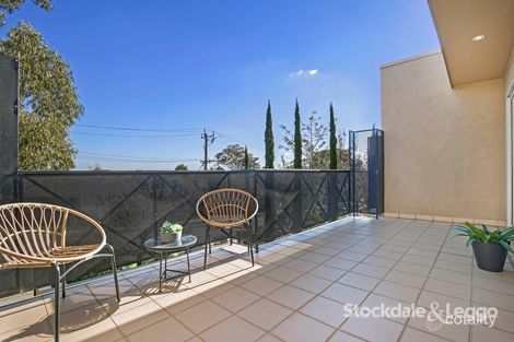 Property photo of 2 Warrawee Drive Bundoora VIC 3083