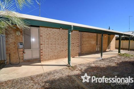 18 Earl St, Wannanup, WA 6210