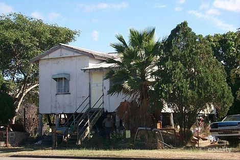 2 Arthur St, Depot Hill, QLD 4700