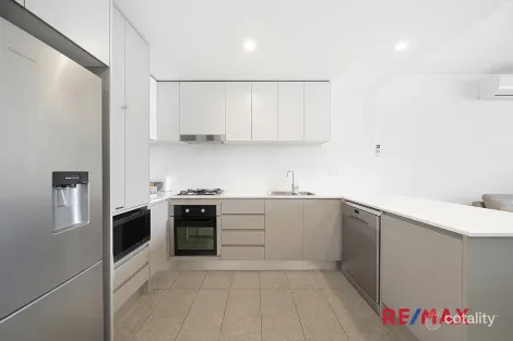 Property photo of 318/10 Hezlett Road North Kellyville NSW 2155