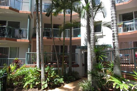 Property photo of 24/7 Redondo Avenue Miami QLD 4220