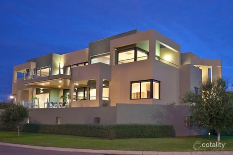 16 Volante Elb, Ocean Reef, WA 6027