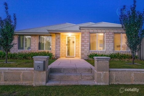 5 Bordeaux Pde, Piara Waters, WA 6112