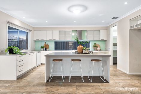 Property photo of 13 Olympus Crescent Cranbourne West VIC 3977