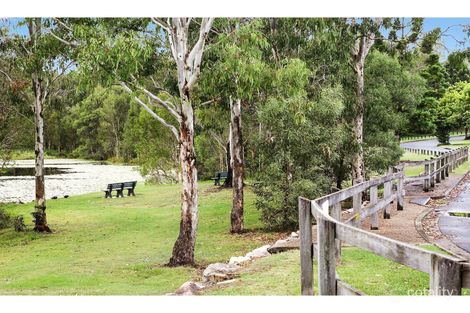 Property photo of 7 Cliff Close Wakerley QLD 4154