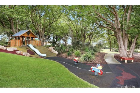 Property photo of 7 Cliff Close Wakerley QLD 4154