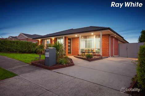 Property photo of 53 Manna Gum Drive Pakenham VIC 3810