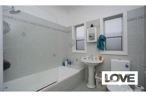 49 Bardia Rd, Shortland, NSW 2307