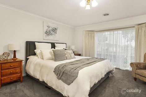 Property photo of 13 Gowanbrae Drive Gowanbrae VIC 3043
