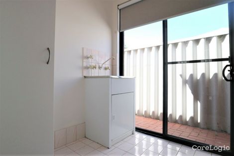 Property photo of 10/18-20 The Crescent Redcliffe WA 6104
