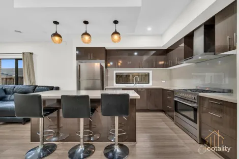 Property photo of 34 Carpathian Drive Clyde North VIC 3978