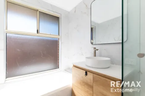 Property photo of 4 Palm Corner Quinns Rocks WA 6030