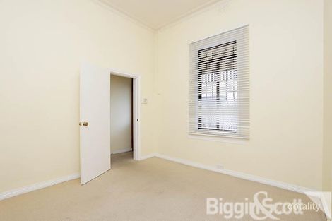24 Earl St, Windsor, VIC 3181