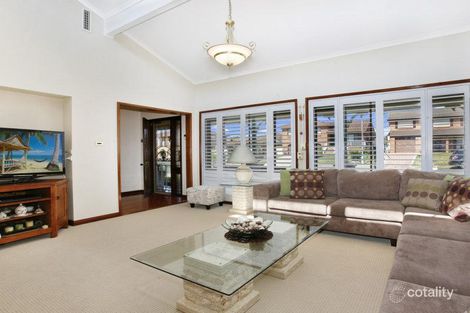 Property photo of 13 Fielding Close Wetherill Park NSW 2164