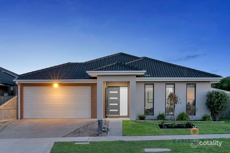 Property photo of 15 Carlingford Road Mickleham VIC 3064