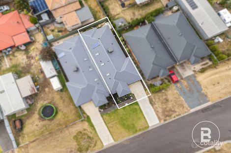 Property photo of 31B Rose Street Long Gully VIC 3550