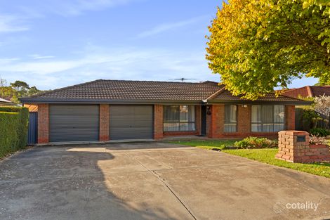 16 Holmeswood Ct, Onkaparinga Hills, SA 5163