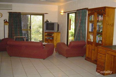 Property photo of 19 McFarlane Drive Kanimbla QLD 4870