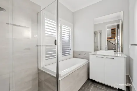 Property photo of 4 Mariposa Road Gables NSW 2765