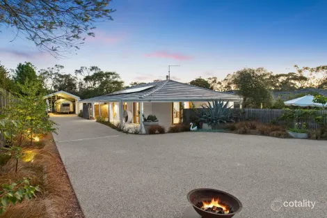 30 Sherwood Ave, Rosebud, VIC 3939