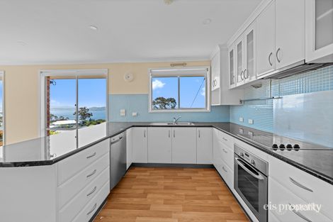 29 Delta Ave, Taroona, TAS 7053