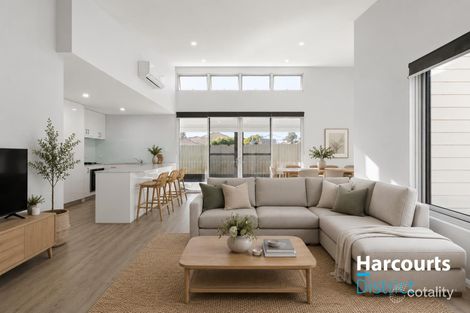 Property photo of 31A Longhurst Way Queens Park WA 6107
