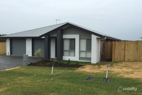 19 Fantail Ave, Redbank Plains, QLD 4301