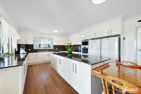 Property photo of 9 Bells Court Rosslyn QLD 4703