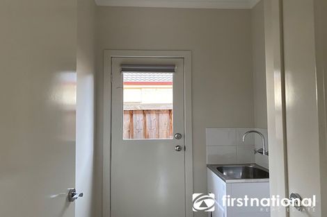 Property photo of 18 Lagoon Row Officer VIC 3809