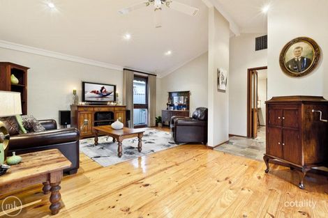 Property photo of 42 Batman Road Eltham VIC 3095