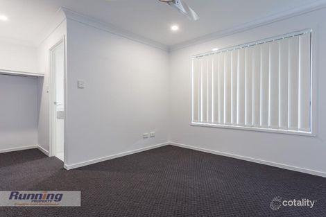Property photo of 24 Starling Street Deebing Heights QLD 4306
