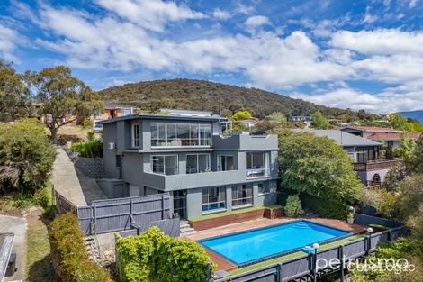 Property photo of 12 Manly Avenue Lindisfarne TAS 7015
