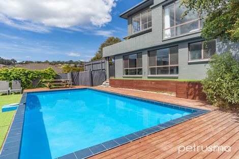 Property photo of 12 Manly Avenue Lindisfarne TAS 7015