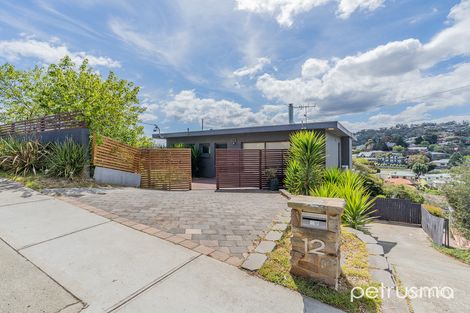 Property photo of 12 Manly Avenue Lindisfarne TAS 7015