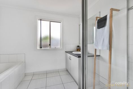 Property photo of 102 Webster Way Pakenham VIC 3810