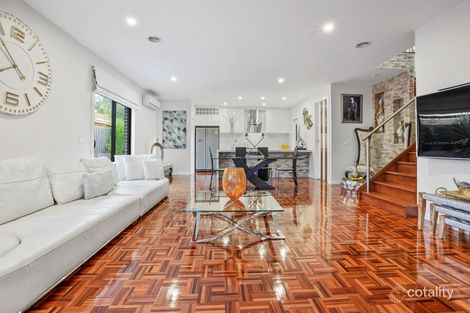 Property photo of 71A Kennington Park Drive Endeavour Hills VIC 3802