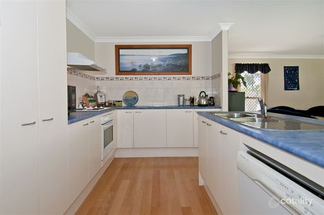 8 Golden Penda Dr, Flagstone, QLD 4280