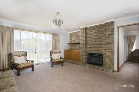 Property photo of 3 Windsor Court Kennington VIC 3550