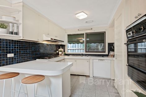 Property photo of 26 Helsal Drive Wantirna South VIC 3152