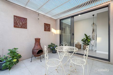 Property photo of 37 Debonair Parade Craigieburn VIC 3064