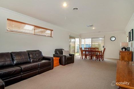 Property photo of 20 Rose Grange Boulevard Tarneit VIC 3029