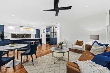 Property photo of 121 Glen Holm Street Mitchelton QLD 4053