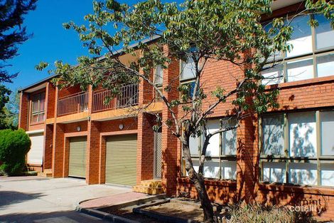 2/2 Cooper St, Sunshine, VIC 3020