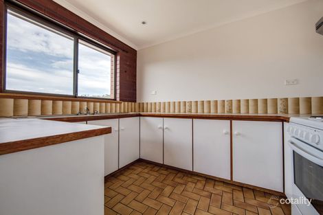 Property photo of 36 St Helens Street Lindisfarne TAS 7015