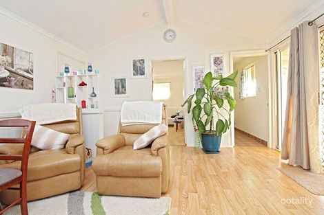 Property photo of 26 Elliot Street Pratten QLD 4370