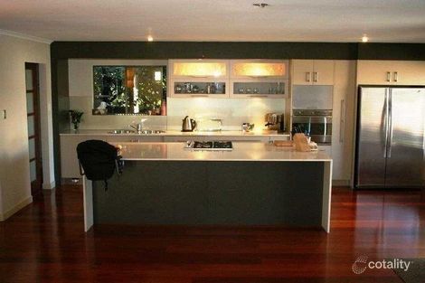 Property photo of 8 Aruma Avenue Burleigh Waters QLD 4220