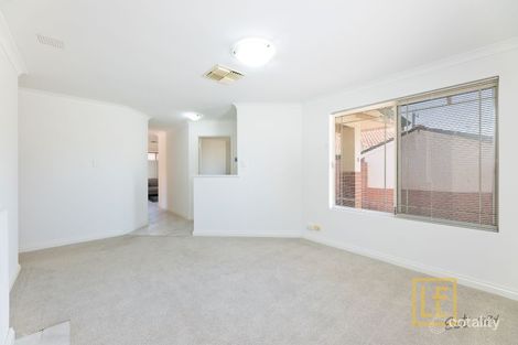 Property photo of 2/111 Beatrice Street Innaloo WA 6018