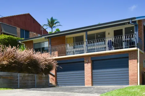 Property photo of 6 Greenslope Drive Green Point NSW 2251