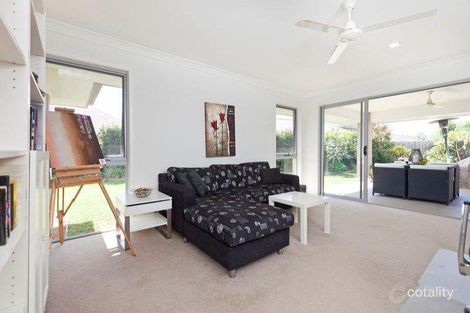 Property photo of 17 Franklin Street Wakerley QLD 4154
