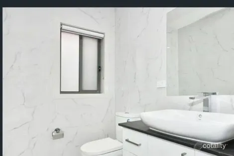 Property photo of 23 Middle Way Mickleham VIC 3064